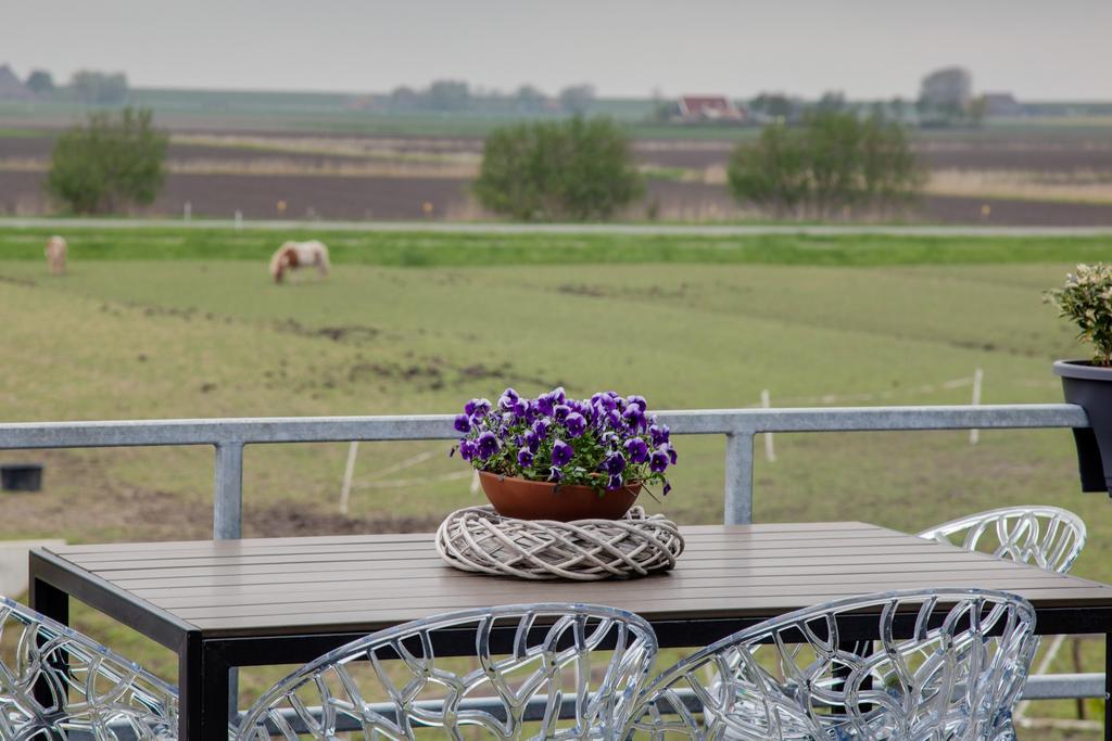 Het Schoolhuis Bed & Breakfast Ferwerd Cameră foto